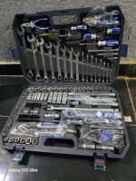 Good King 151-piece socket wrench auto repair tool set