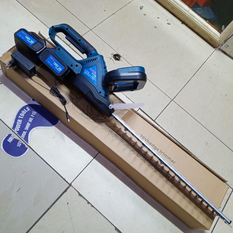 36326b22-5df0-409f-9aca-d181a1c73043 Cordless hedge trimmer 108V - Image 1