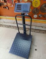 150kg platform scale with a guard