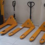 Hisaki Japan Manual Pallet -HPT30-685 Capacity 3 TONNES WIDE