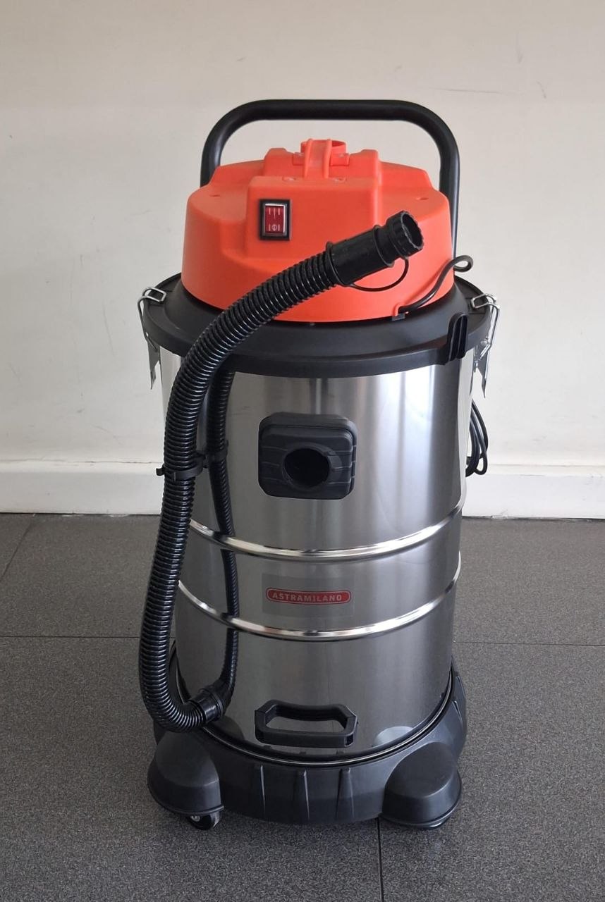 8af3e6d7-1c7e-4076-b7f4-65508500dd8c Asramilano Vacuum Cleaner Wet and Dry AMC-50L 50 LITRES - Image 1